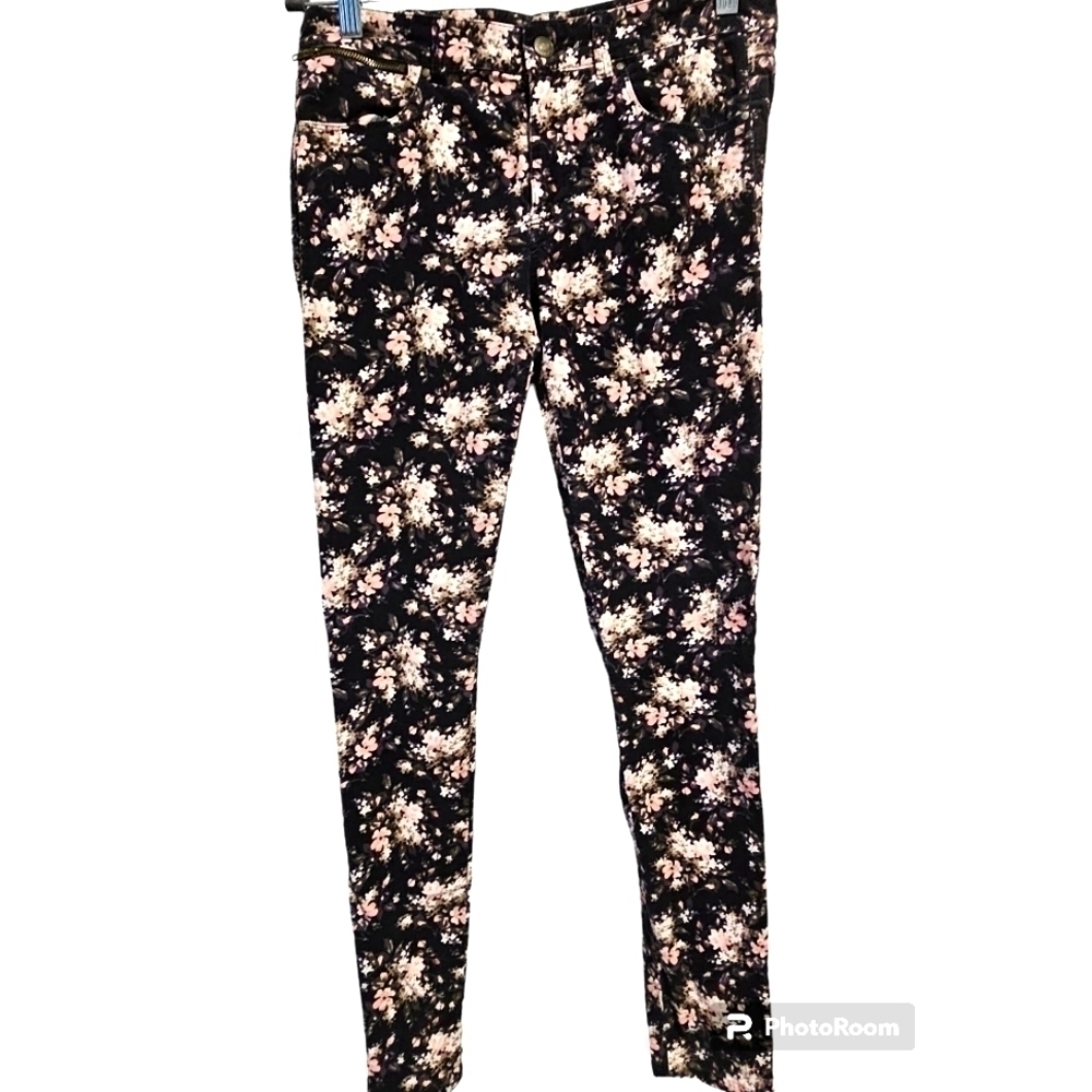 Club Monaco corduroy pants.